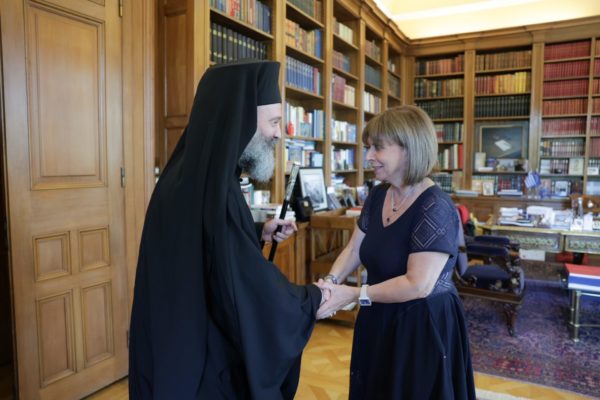 56358-198DC82E-9C18-4201-B465-BB643D0BD4EE-1920x1440-1-600x400