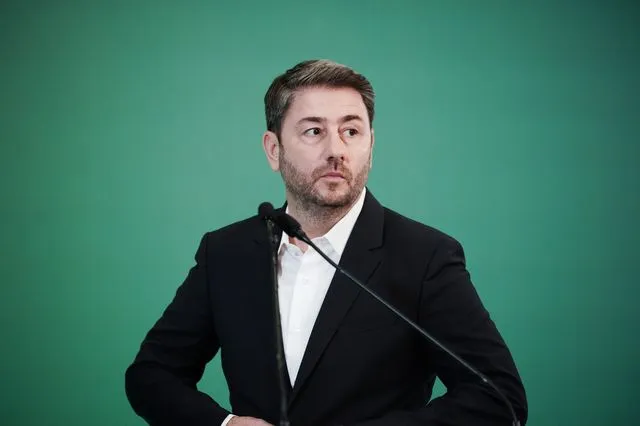 androulakis-3-640x426