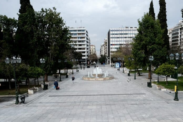 Δήμος Αθηναίων: Παρεμβάσεις για τα ποντίκια στο Σύνταγμα