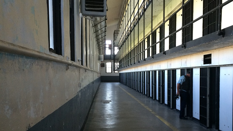 prison-598851_1280