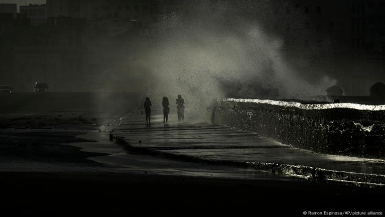 Έξι νεκροί στην Κούβα από τον κυκλώνα Όσκαρ