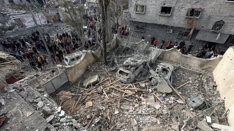 The Israeli army hit a Hamas command center in northern Gaza