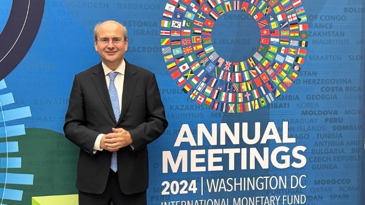 w26-113743hatzidakisIMF