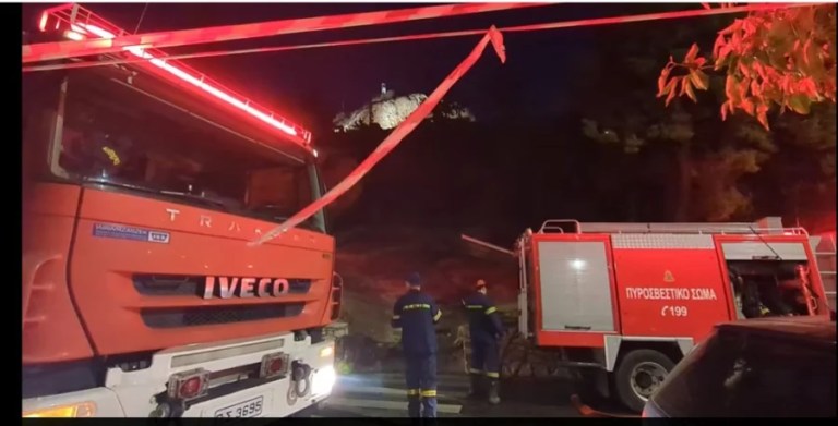 Αναστάτωση για φωτιά στον Λυκαβηττό