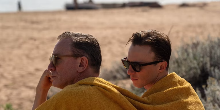 Αποκαλύφθηκε το τρέιλερ της ταινίας «Queer» με τον Ντάνιελ Κρεγκ