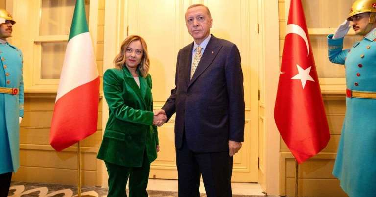 Συνάντηση Ερντογάν Μελόνι - The persona