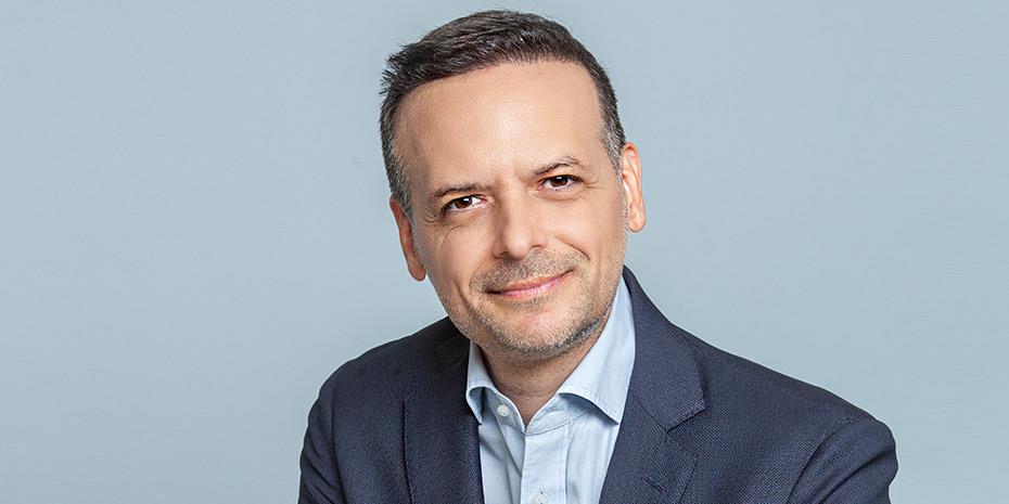 Χάρης Δούκας Το οικονομικό έτος 2023 επί Μπακογιάννη είναι ένα έτος προς αποφυγή