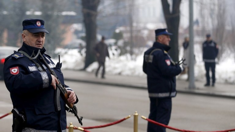 463855c4-8c64-483f-ad8b-c3a70b3ef6db_w1200_r1