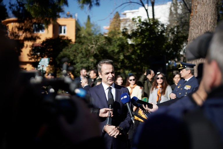 25-01-06_0051__DPC3187-scaled