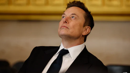 eqarhrt8_elon-musk_625x300_21_January_25