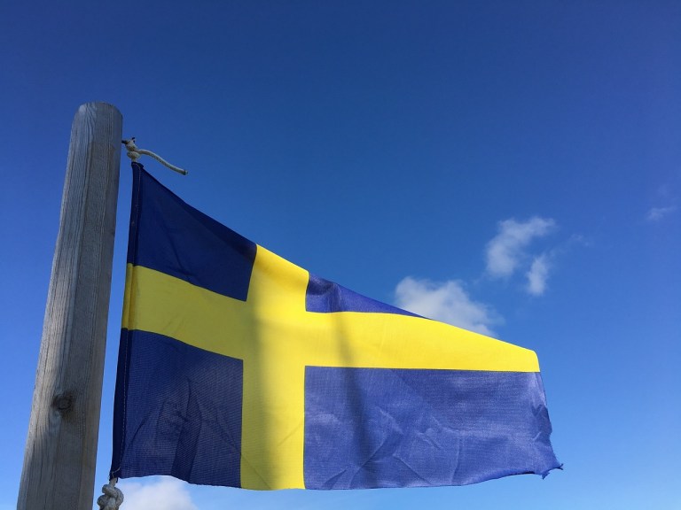 the-swedish-flag-2975686_1280