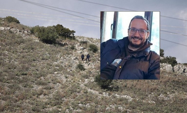 larisa-39xronos-252863-509089-type13262_252863_509166_type13262