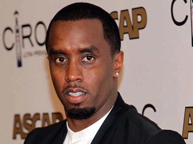 sean-diddy-combs-eua-20110624-original2