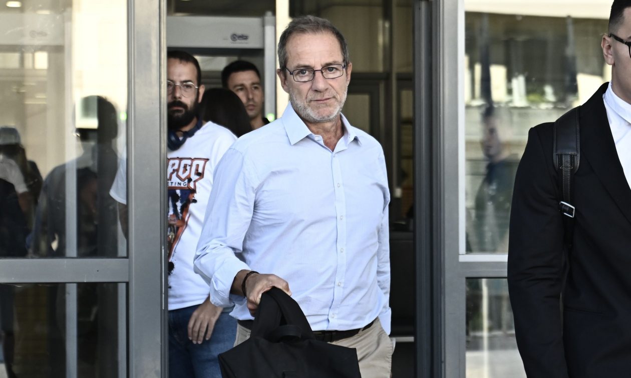 44b518d4-dimitris-lignadis