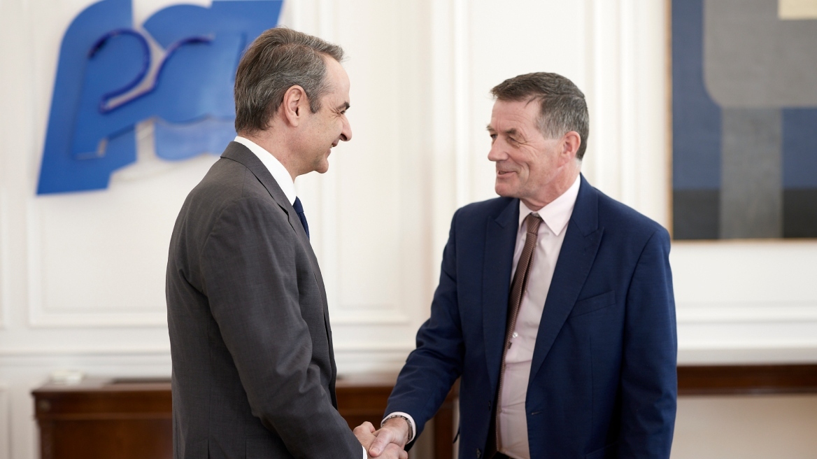 mitsotakis-murphy-art