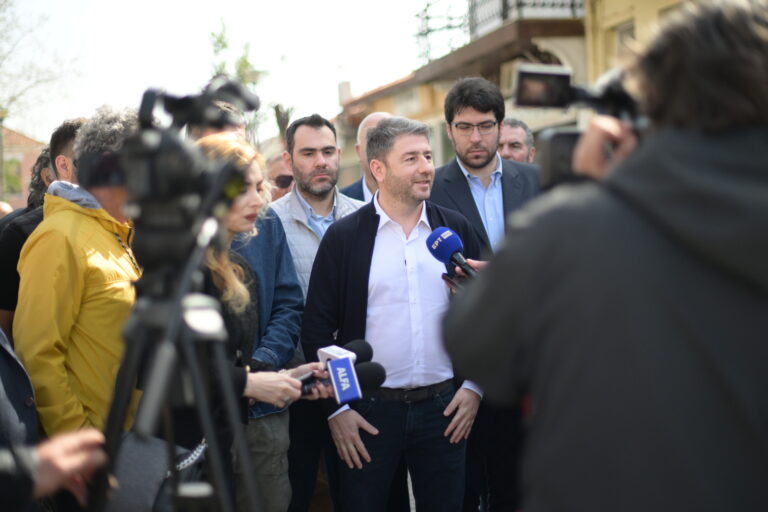 «Να αγωνιστούμε να αποτελέσει παρελθόν το επιτελικό κράτος του κ. Μητσοτάκη,