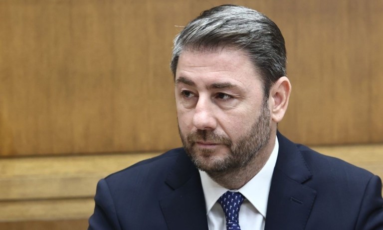 4c695f83-e54dd42e-nikos-androulakis