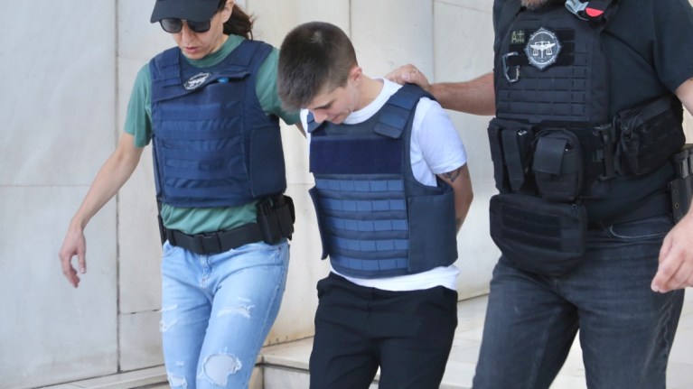 μοιυτεροΖΥ