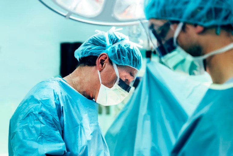 premium_photo-1664297459636-8096a2b535a8