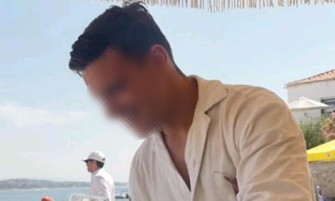 2577ffb6-1760461845378-657625835-foinikounta-sinergos