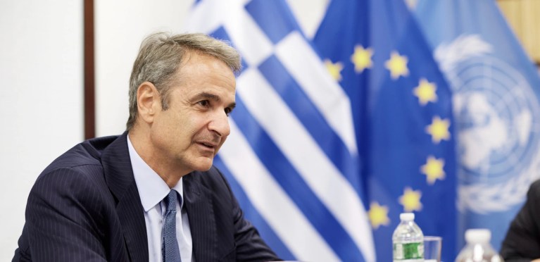 mitsotakis-efimerida