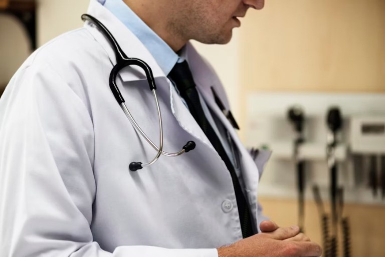 premium_photo-1723773712313-651bf1793d7a