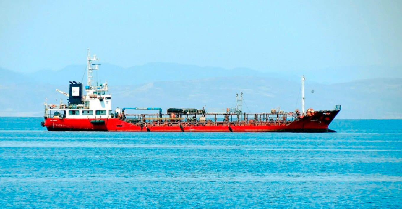 tanker_maketa