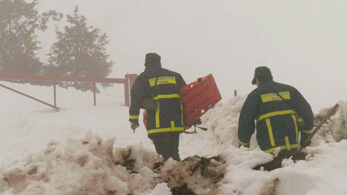 xrwma-xionia-purosbestiki