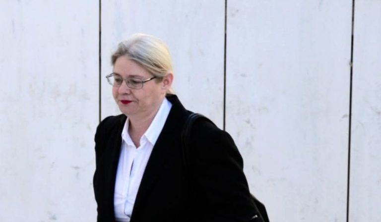 Ελένη Ζαρούλια