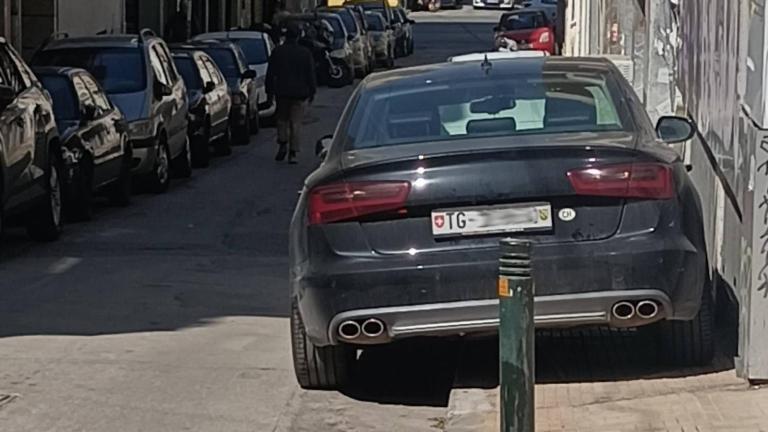 autokinito elvetikes pinakides