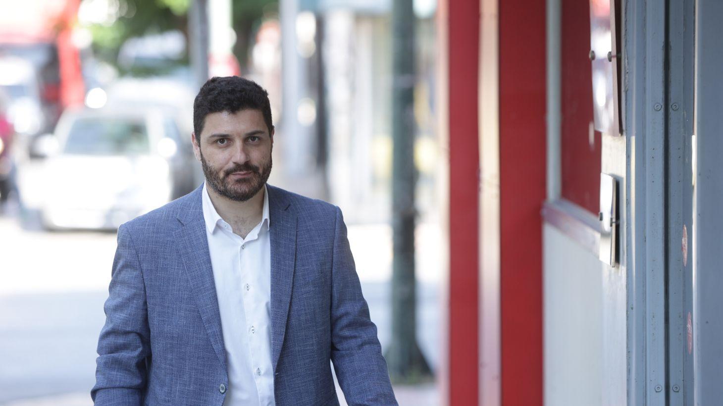Τεμπονέραςq1
