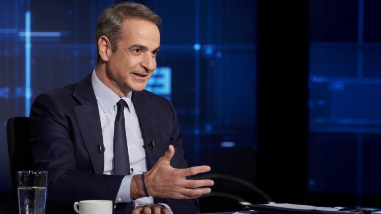maketa-mitsotakis