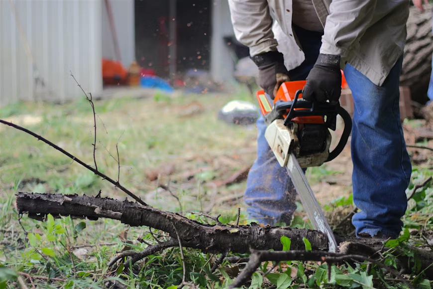 chainsaw
