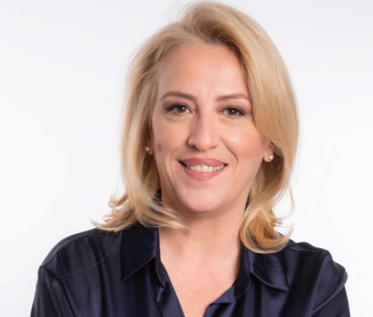 Ρένα Δούρου